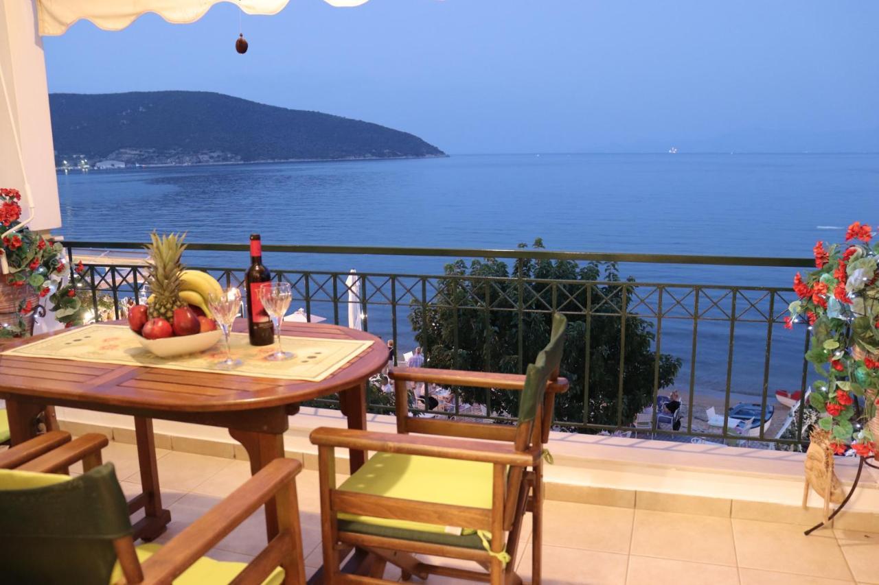 Sea And Sun Apartment Nea Peramos (Macedonia) Exterior foto