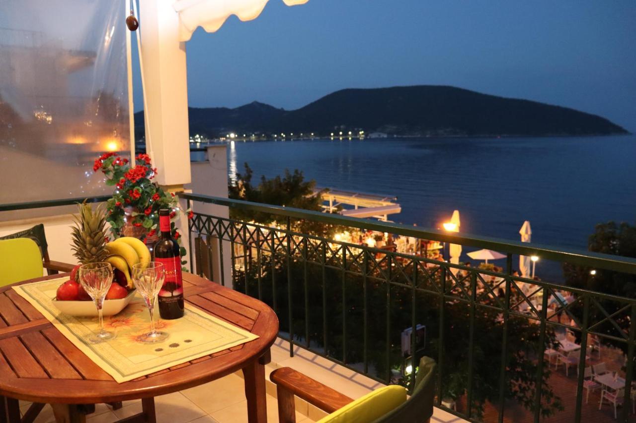 Sea And Sun Apartment Nea Peramos (Macedonia) Exterior foto